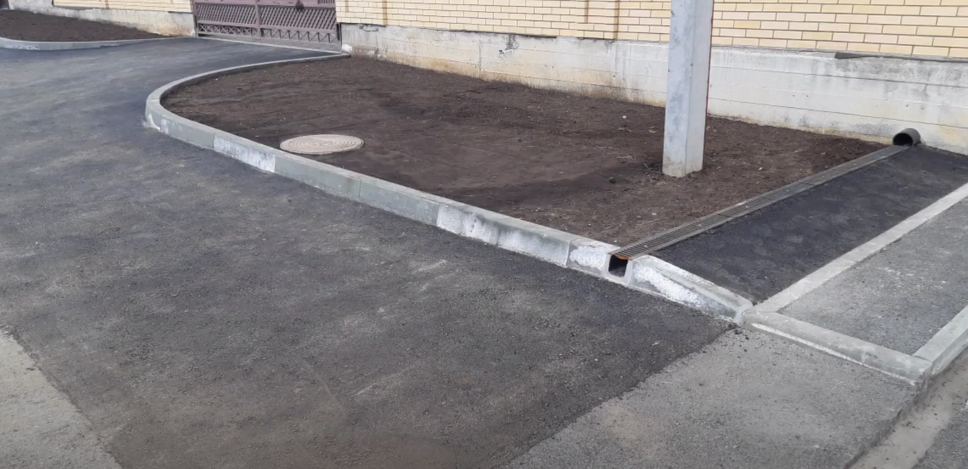 https://nizhnekamsk.blago-s.ru/storage/app/uploads/public/646/325/9e5/6463259e5c06a981963946.png