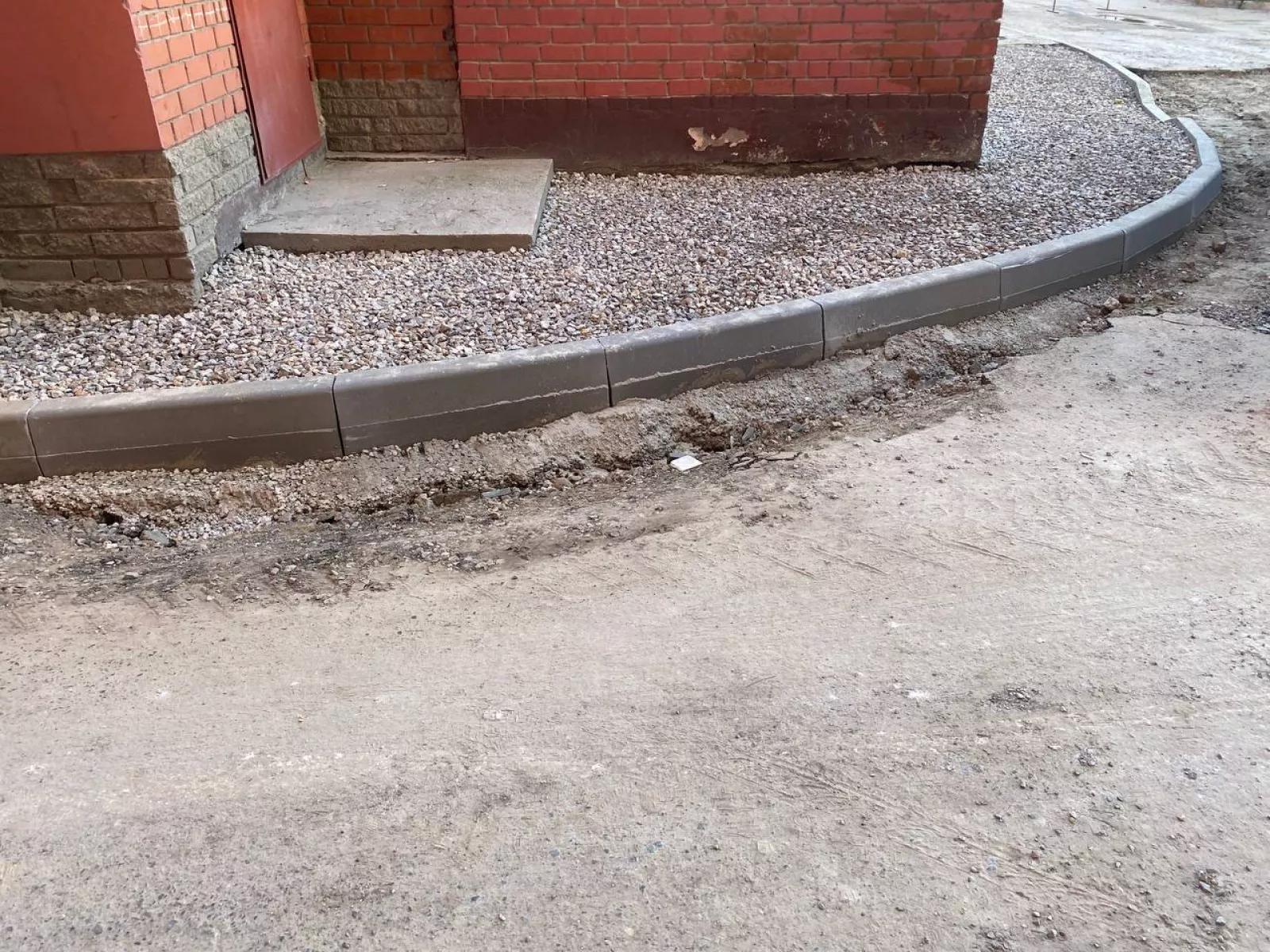 Благоустройство дворовой территории — фото 2